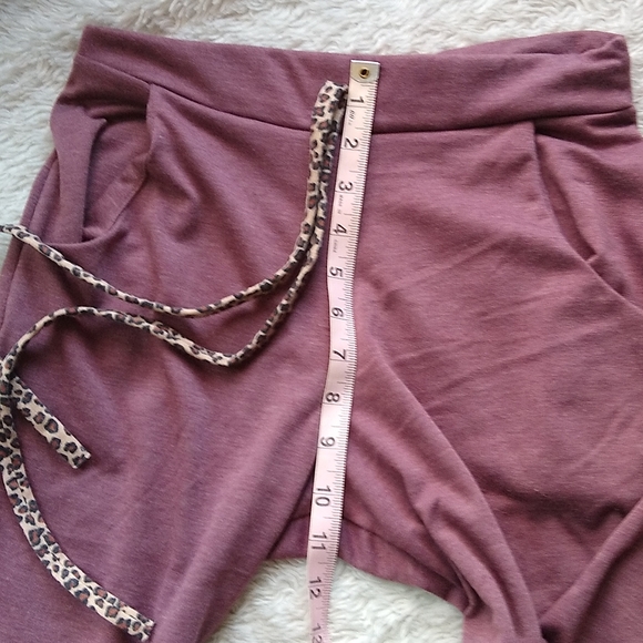 Dusty Rose XS Joggers style slim sweatpants lounge wear by 7th Ray - Picture 3 of 4